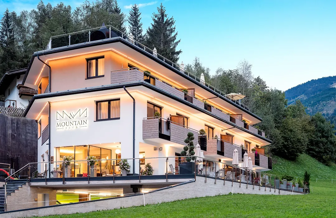 Mountain Resort M&M-1